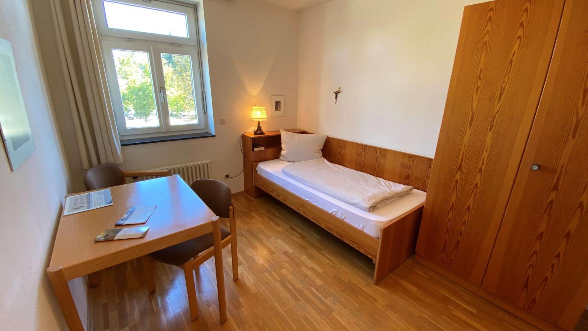 Kall Kloster Steinfeld Gaestehaus מראה חיצוני תמונה